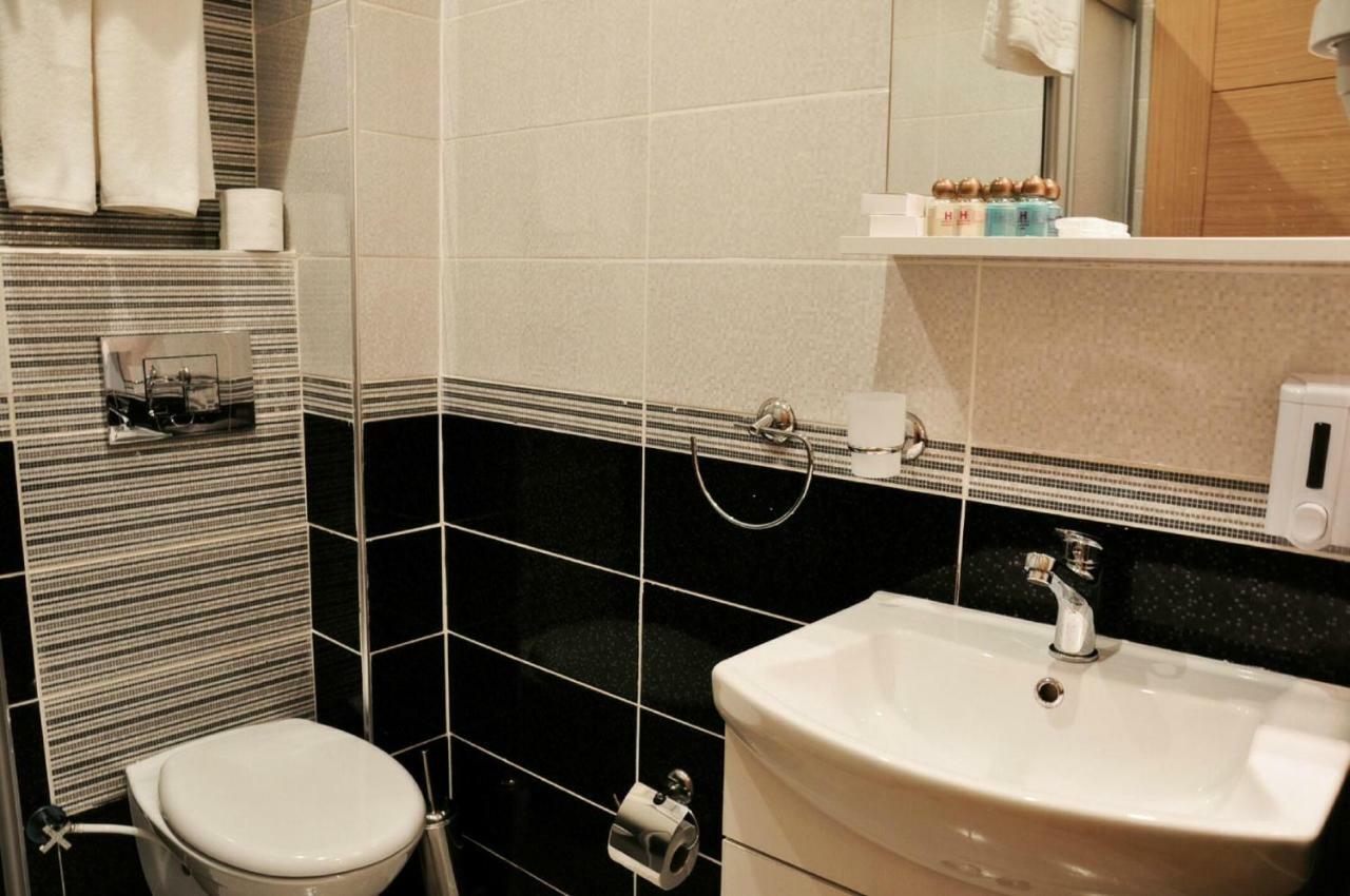Mymoon Residence Istanbul Bagian luar foto